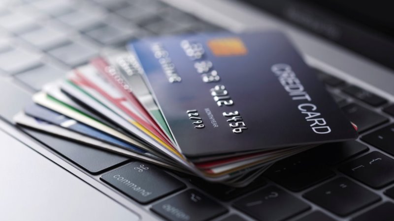What Every West Coaster Should Know About Credit Card Debt